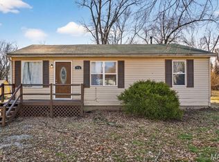512 Belvedere Dr, Belleville, IL 62223