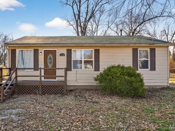 512 Belvedere Dr, Belleville, IL 62223