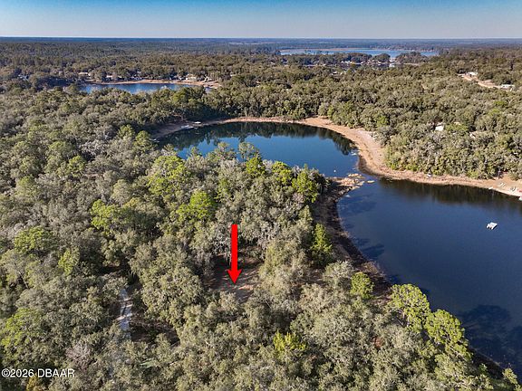 4th image of 131 Sunset Ln