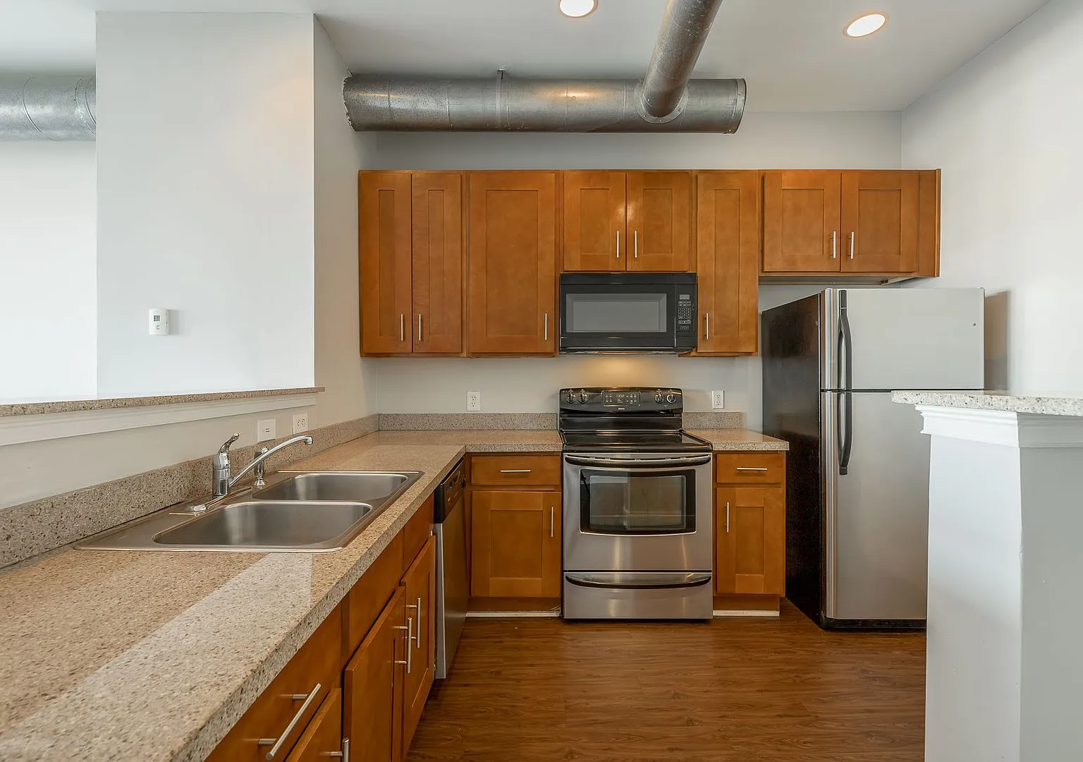 Southside Flats | Modern Apartments in Chattanooga's Southside District — Photo 2