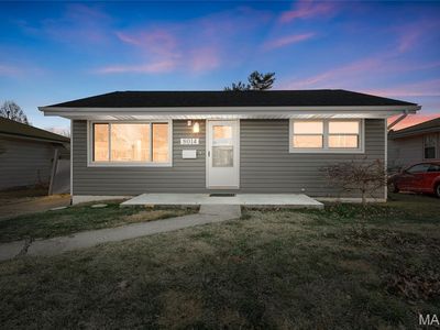 8014 Morgan Ford Rd, Saint Louis, MO, 63123