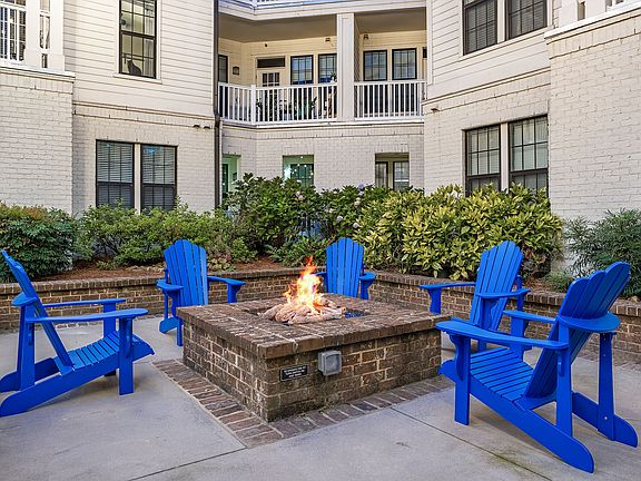 3rd image of 214 Colonial Homes Dr NW #1110