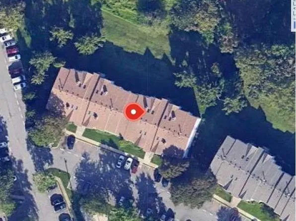 407 Lancaster Ct, Piscataway, NJ 08854