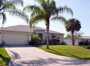 412 Cellini Ave NE, Palm Bay, FL 32907