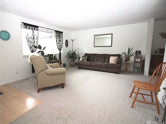 2nd image of 2630 31st Ct SE