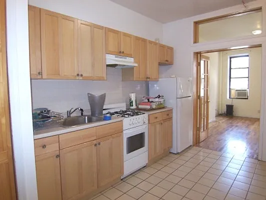 Rented by City Apt Group LLC | media 5