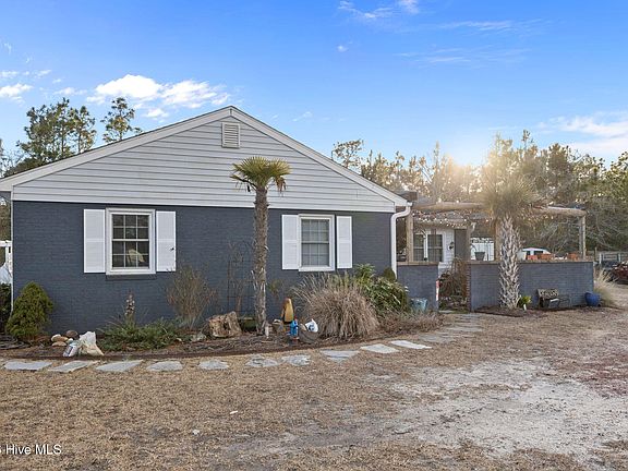 4th image of 713 James Drive