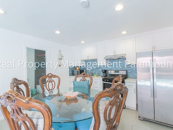3rd image of 1362 E 61st St #1362