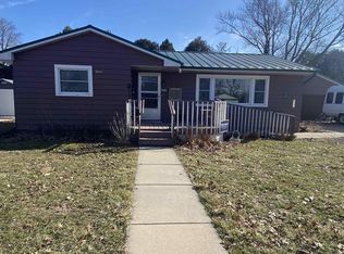 5461 E Oak St, Boscobel, WI 53805