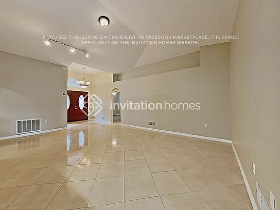5th image of 4542 Willamette Cir