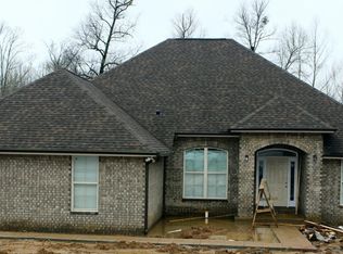9683 Vaughters Cv, Olive Branch, MS 38654