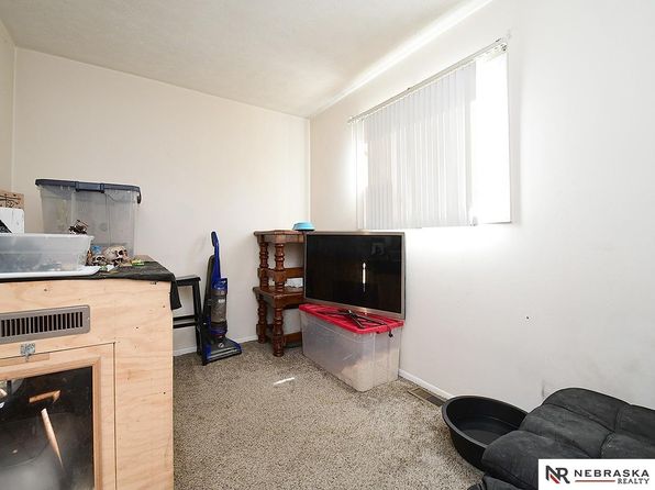 omaha-nebraska-75767315 picture