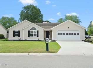 1300 Maple Ridge Rd, Wilmington, NC 28411