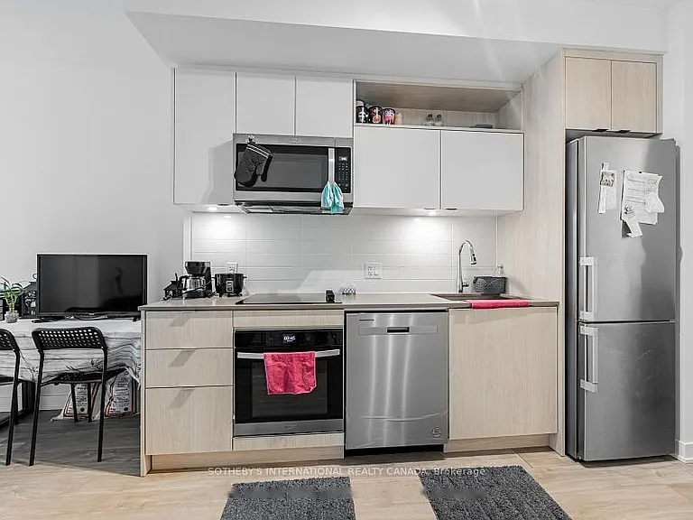 100 Dalhousie St #415 — Photo 25