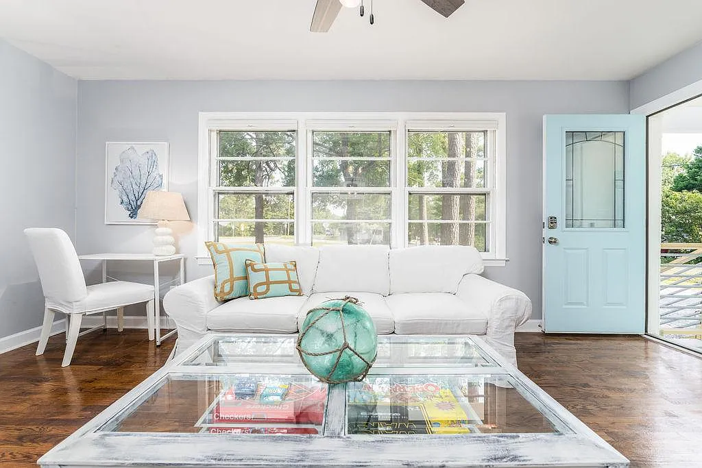 6200 Greenville Sound Rd — Photo 4