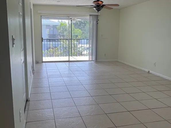 905 Southridge Rd APT 204A, Delray Beach, FL 33444