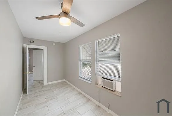 433 Delmar Ter S #1 — Photo 9
