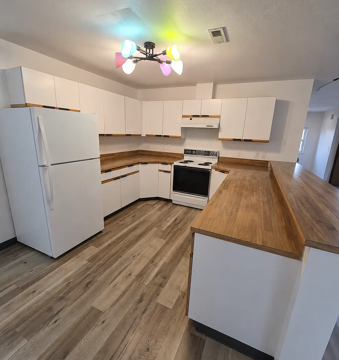 3 bed, 1624 sqft, $1,750 — Photo 2
