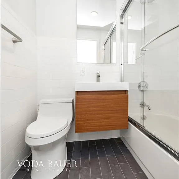 309 Amsterdam Ave #4 — Photo 6