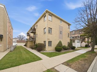 2238 N Harlem Ave APT 1W, Elmwood Park, IL 60707