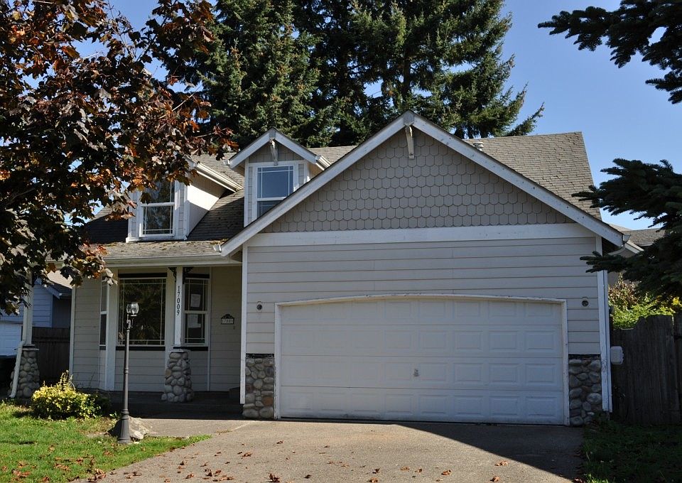 1st image of 17009 25th Ave E