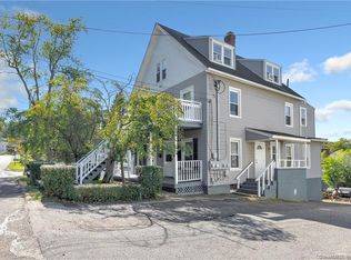 113 Kneen St, Shelton, CT 06484