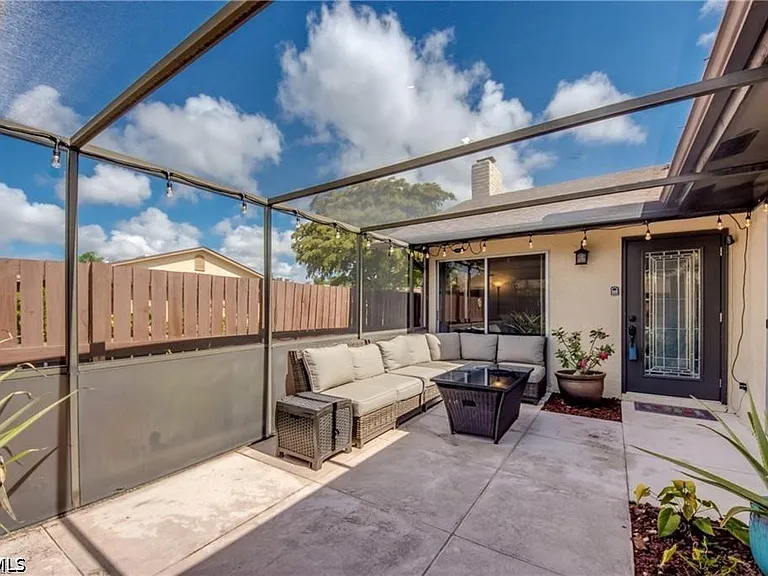 6337 Royal Woods Dr — Photo 22