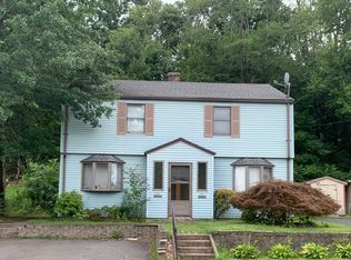 120 Cortland Cir, West Hartford, CT 06110