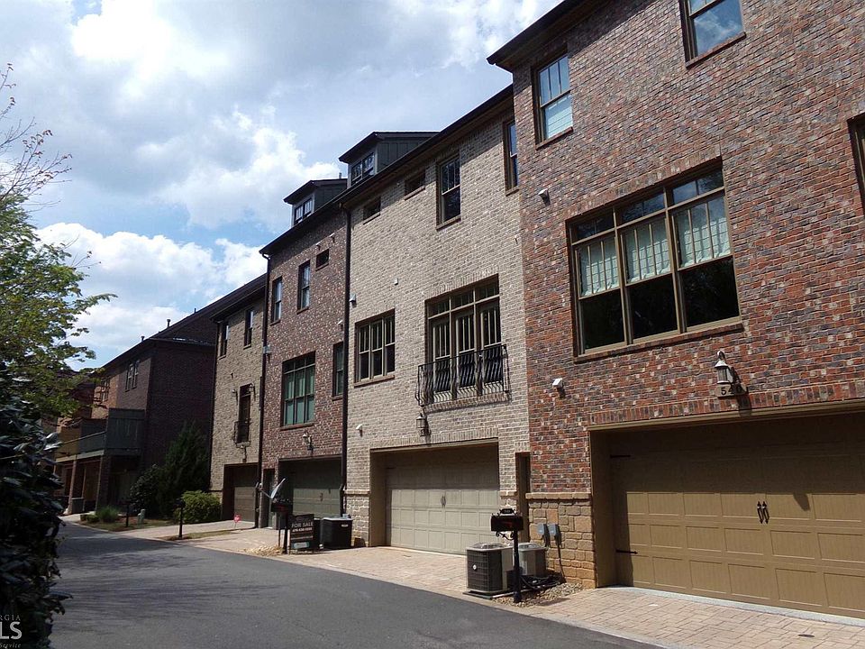 1st image of 538 Micayne Cir SE