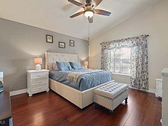 5th image of 11074 Lancewood St