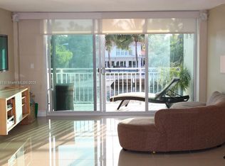 9500 W Bay Harbor Dr APT 2B, Bay Harbor Islands, FL 33154