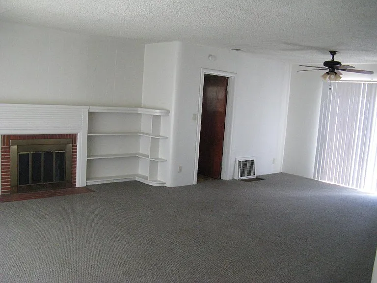 living room 2_01012020