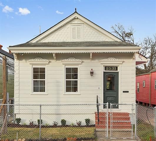 1st image of 2531 Saint Ann St #33
