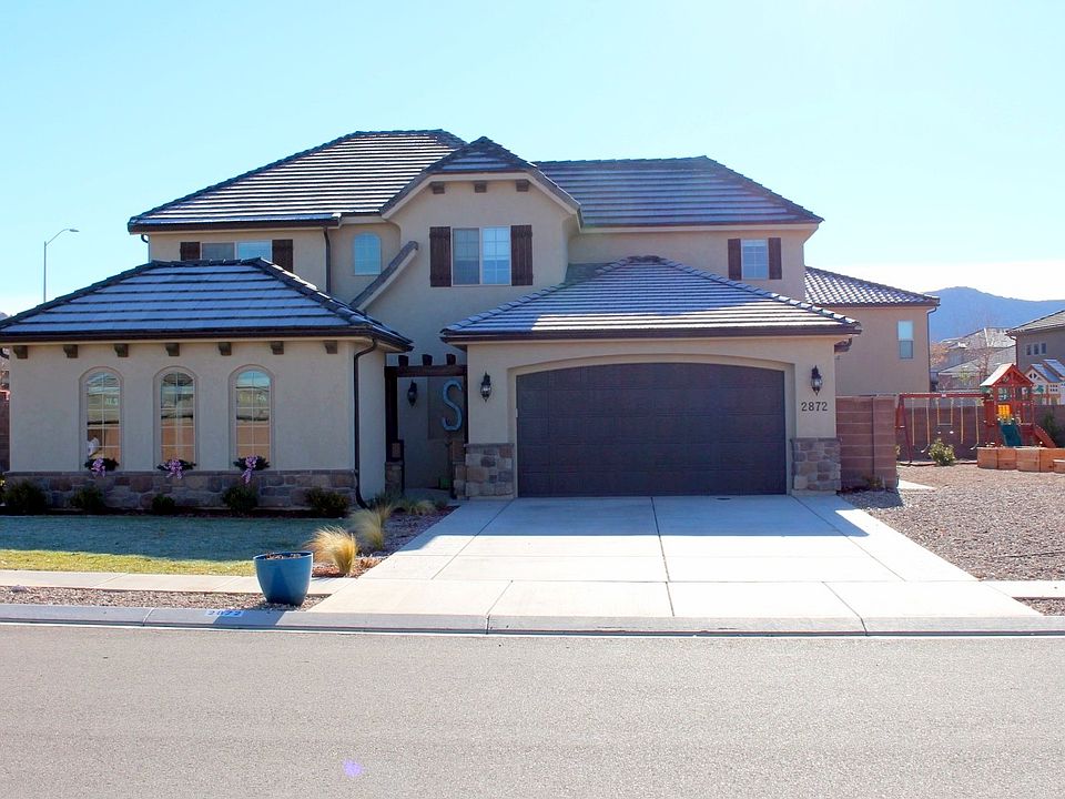 1st image of 2872 E Carmine Dr
