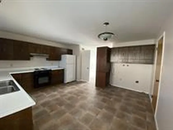 917 Alder St, Rawlins, WY