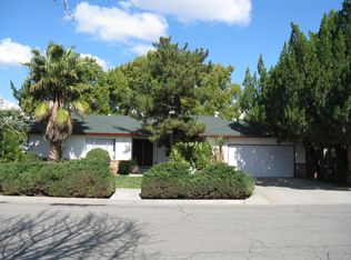 1354 E Los Altos Ave, Fresno, CA 93710