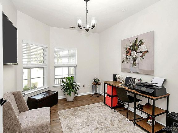 2nd image of 408 Augustus Ln