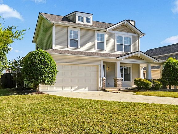 2nd image of 2316 Crescent Valley Pl