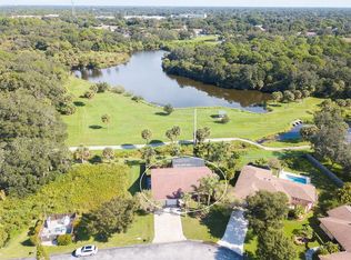 5413 Creeping Hammock Dr, Sarasota, FL 34231