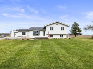 3370 N Chapin Rd, Merrill, MI 48637