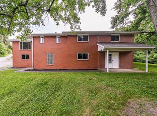 5601 Rodgers St, Pittsburgh, PA 15207