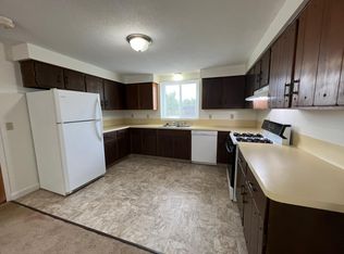 10 Brookfield Rd #C2, Riverside, RI 02915