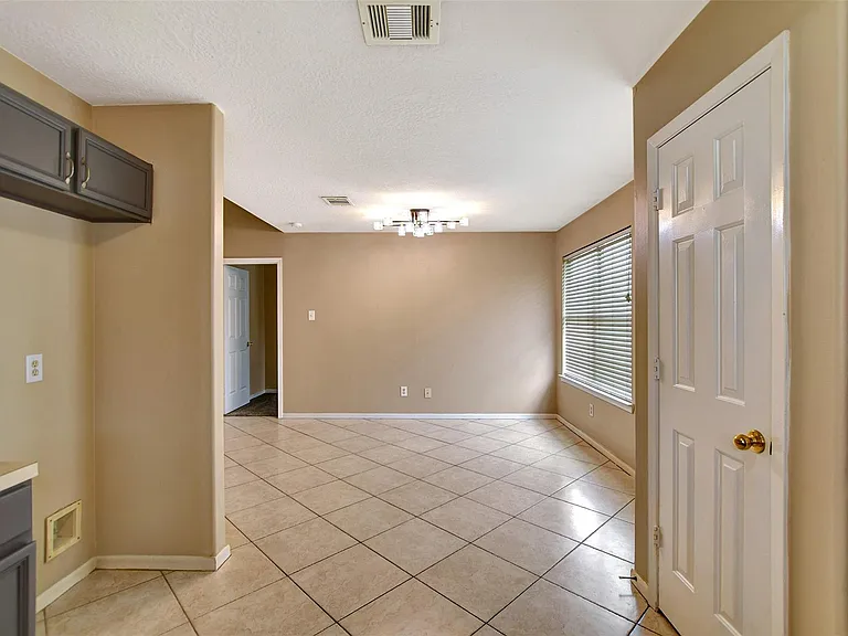 19702 Byron Meadows Dr — Photo 17