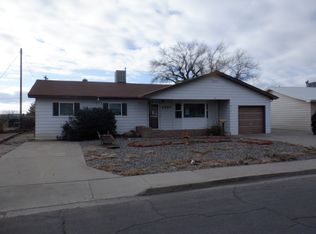 1307 E 27th St, Farmington, NM 87401