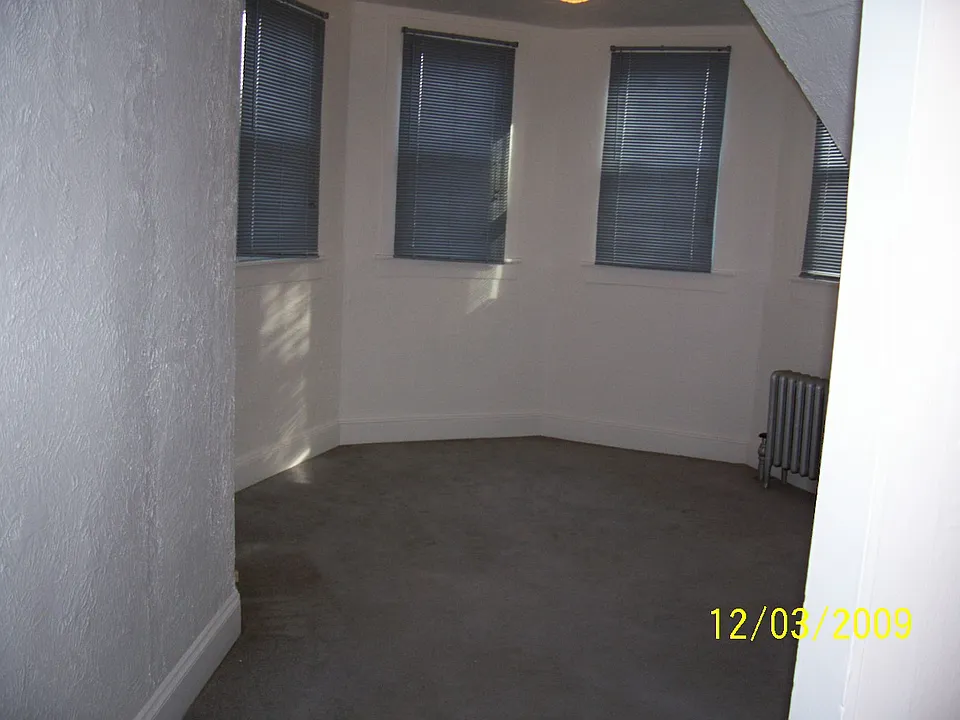 230 Prospect Ave #3O