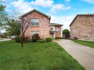 1910 Corriander Trl, Arlington, TX 76010