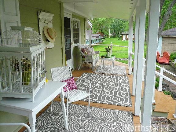 4th image of 27500 Lakewood Dr NW