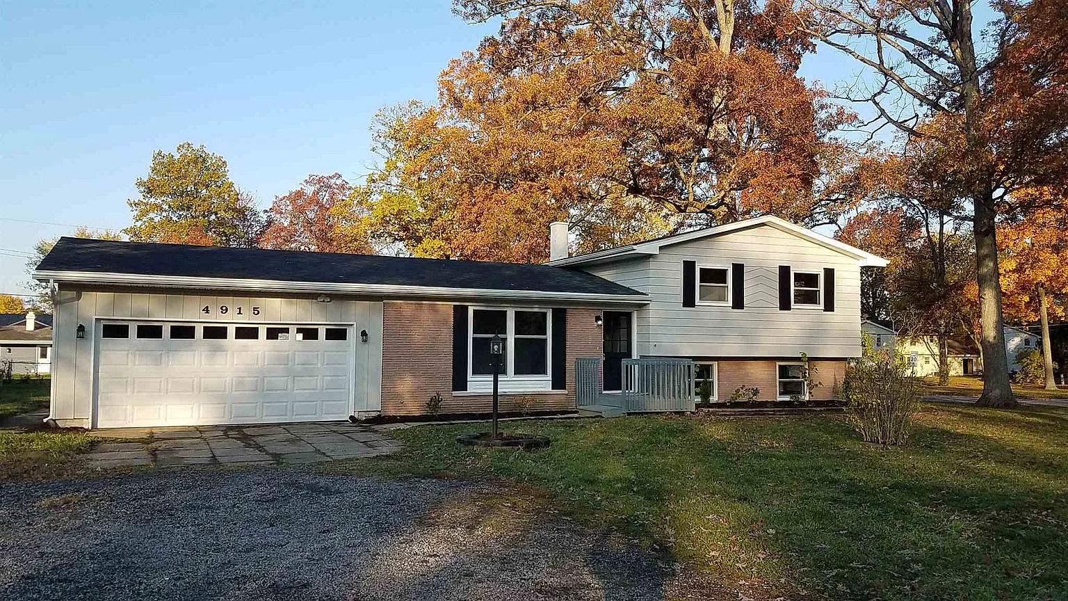 4915 Reed Rd photo 1