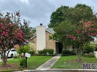 1523 W Fairview Dr, Baton Rouge, LA 70816