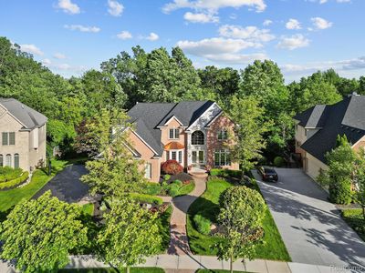 6875 Chase Ct, West Bloomfield, MI, 48322